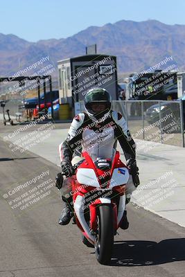 media/Mar-08-2025-TrackXperience (Sat) [[277b597a28]]/1-Around the Pits - Pre Grid/